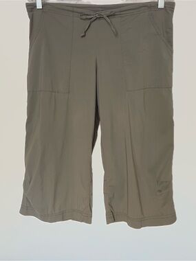 Be Present Olive M Yoga Capris